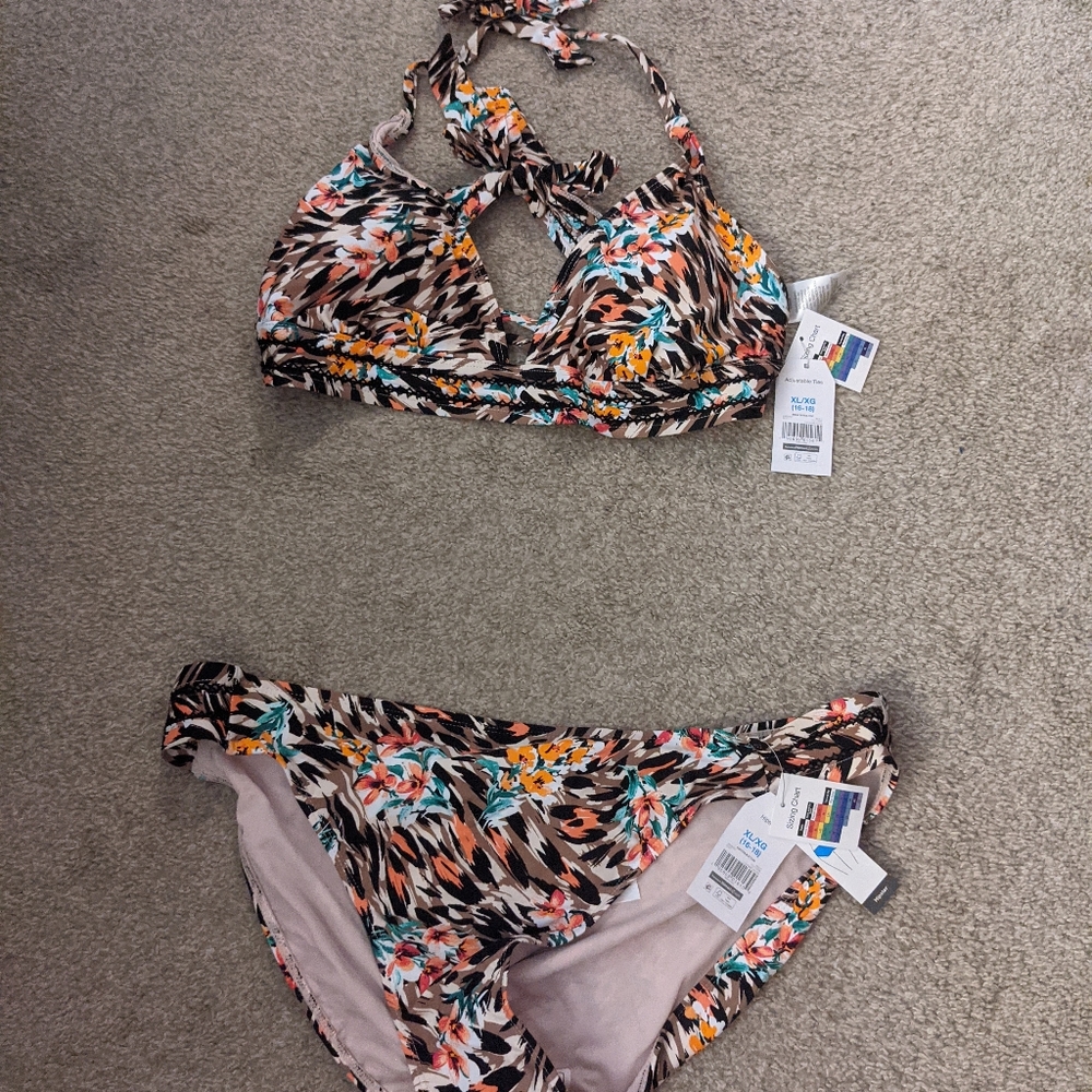 Time and Tru bikini size XL